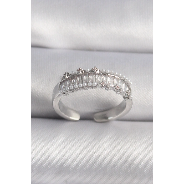 Erb Pirinç Gümüş Renk Zirkon Taşlı İnci Detay VIP Seri Kadın Yüzük