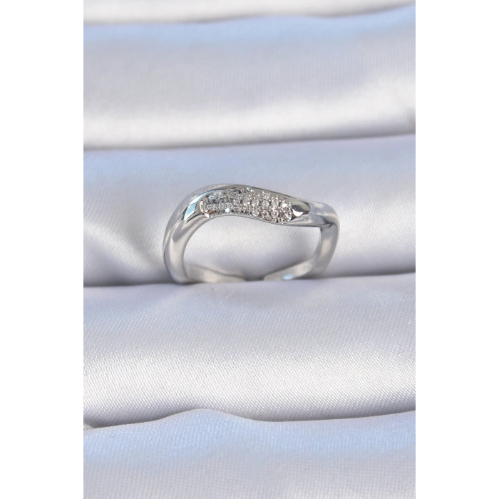 Erb Pirinç Gümüş Renk Zirkon Taşlı Kadın Yüzük