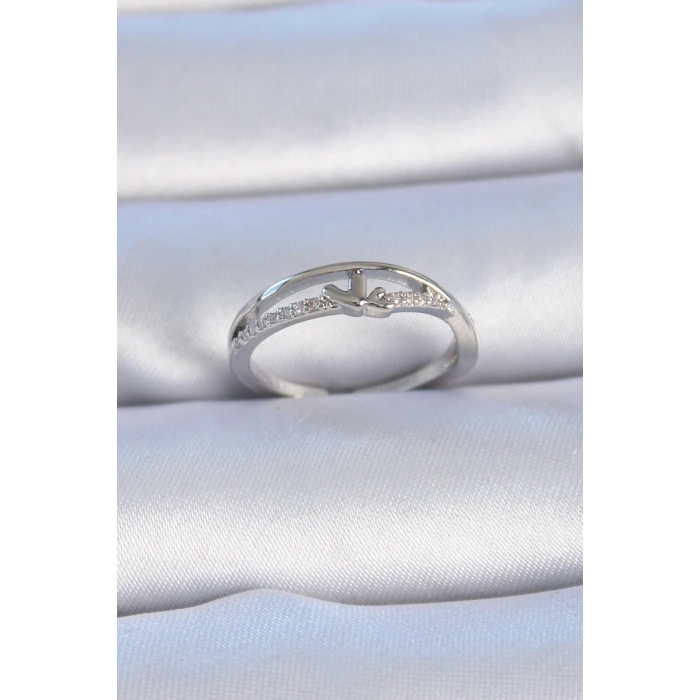 Erb Pirinç Gümüş Renk Zirkon Taşlı Kalp Model Kadın Yüzük