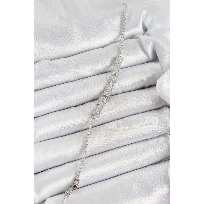 Erb Pirinç Gümüş Renk Zirkon Taşlı Kemik Model Kadın Bileklik