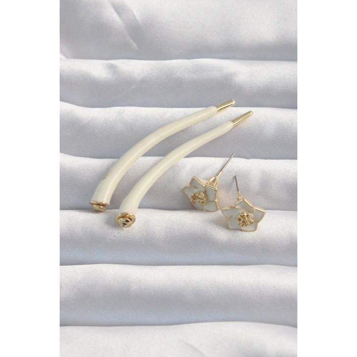 Erb Pirinç Krem Renk Botega Küpe