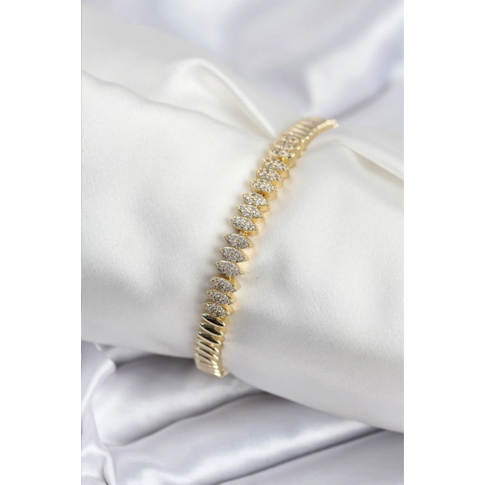 Erb Pirinç VIP Seri Gold Renk Zirkon Taşlı Arpa Model Kadın Bileklik