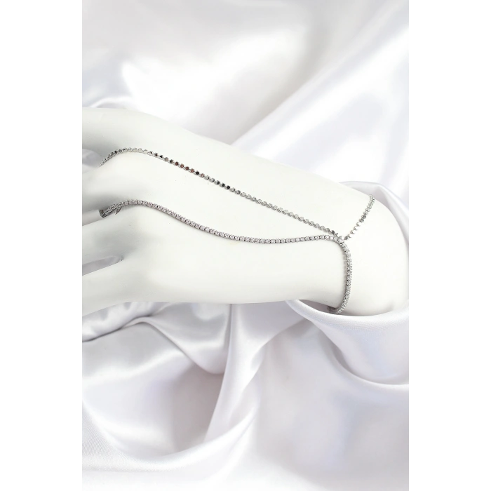 Erb Pirinç Zirkon Taşlı Ezme Zincir Model Gümüş Renk Kadın Şahmeran