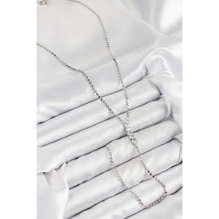 Erb Pirinç Zirkon Taşlı Ezme Zincirli Model Gümüş Renk Y Kolye