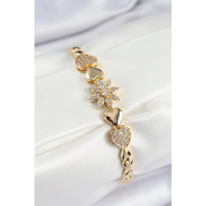Erb Pirinç Zirkon Taşlı Kalp Detaylı Çiçek Model Gold Renk Kadın Bileklik