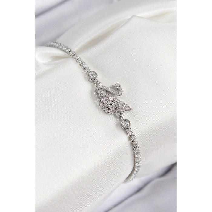 Erb Pirinç Zirkon Taşlı Kuğu Model Gümüş Renk Kadın Bileklik