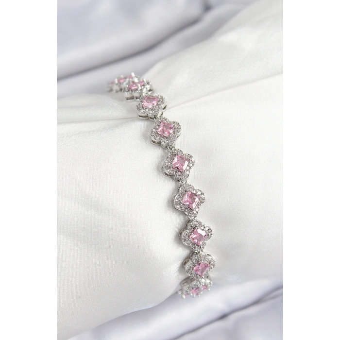Erb Pirinç Zirkon Taşlı Pembe Yonca Baget Model Gümüş Renk VIP Seri Kadın Bileklik
