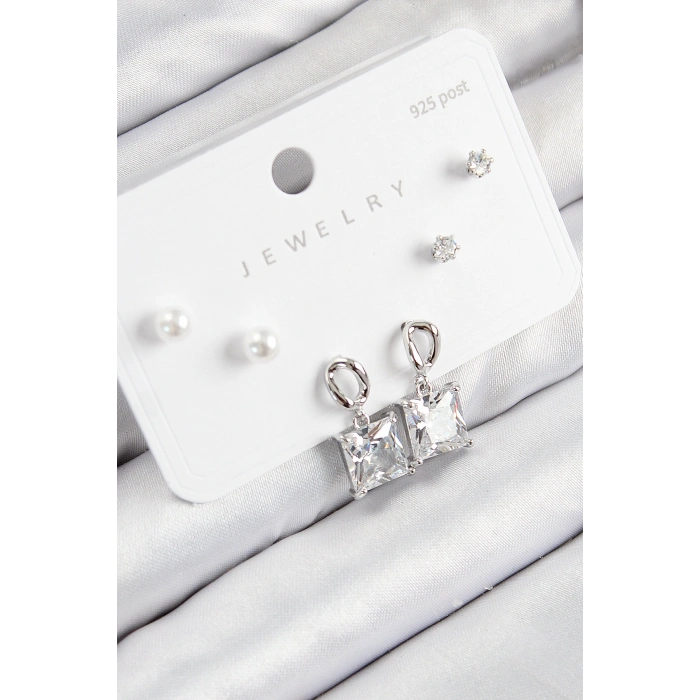 Erb Pirinç Zirkon Taşlı Sallantılı Kare Model Gümüş Renk 925 Ayar Gümüş Çivi Kadın Küpe Set