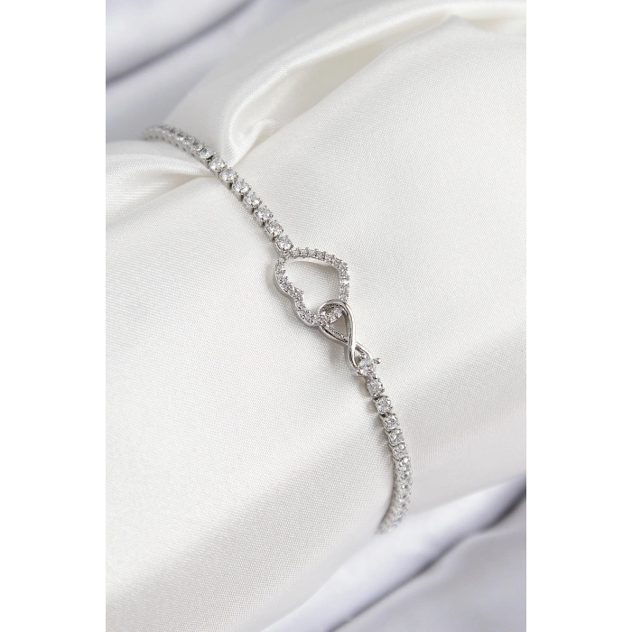 Erb Pirinç Zirkon Taşlı Sonsuzluk Kalp Model Gümüş Renk Kadın Bileklik