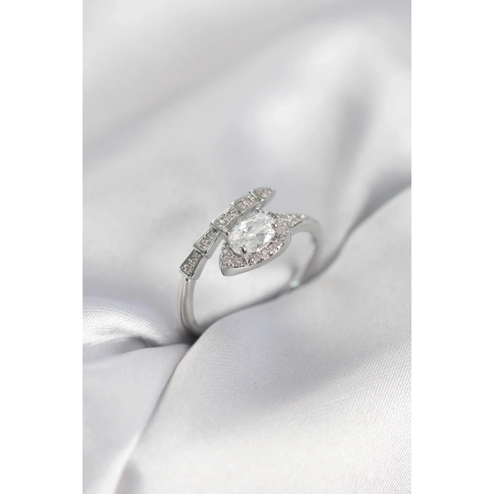 Erb Yılan Model Gümüş Renk Zirkon Taşlı Kadın Yüzük