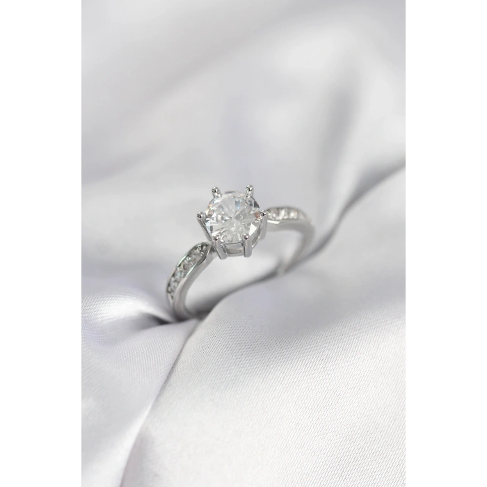 Erb Zirkon Taşlı Tek Taş Model Gümüş Renk Kadın Yüzük