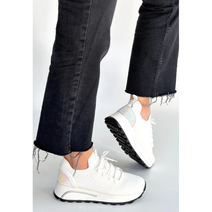 Feort Beyaz Triko Bağcıklı Spor Ayakkabı