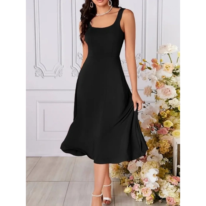 Kadın Askılı Geometrik Yakalı Geniş Kesim Detaylı Ithal Krep Elbise