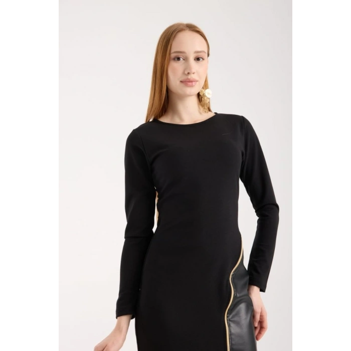 Kadın Bisiklet Yaka Uzun Kollu Deri Ve Fermuar Detay Mini Yırtmaçlı Elbise