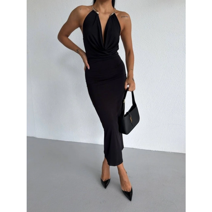 Kadın Boyun Aksesuarlı Halter Yaka Maxi Boy Sandy Kumaş Elbise