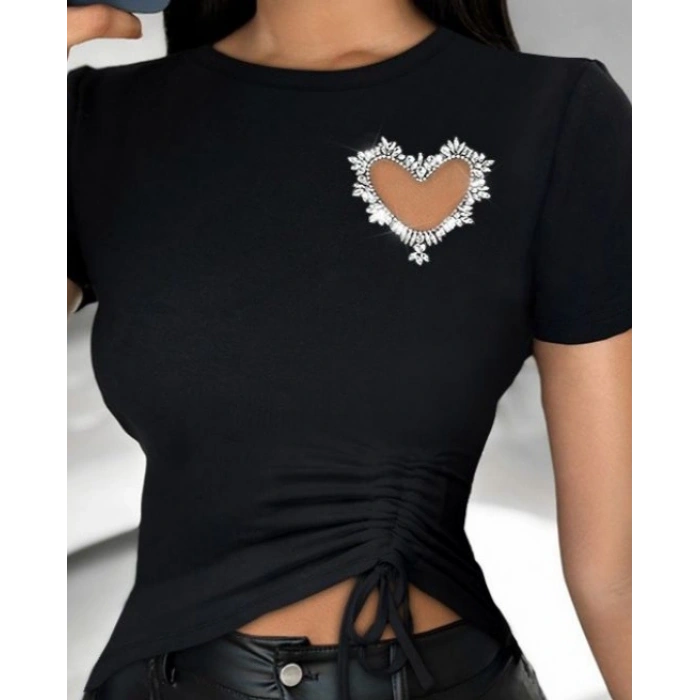 Kadın Kısa Kollu Bisiklet Yaka Kalp Taş Detaylı Viskon Bluz