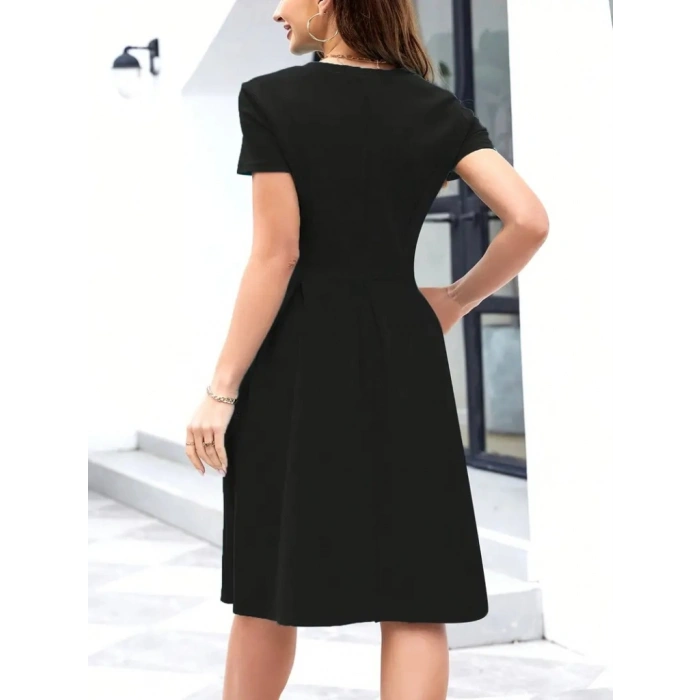 Kadın Kısa Kollu Bisiklet Yaka önden Pile Detaylı Janjan Krep Elbise