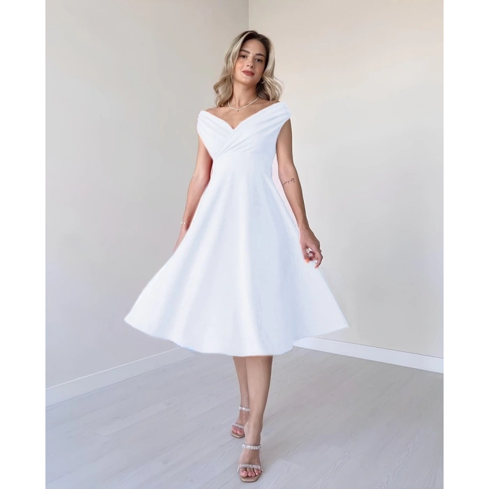 Kadın Kısa Kollu Kruvaze Yaka Eteği Volanlı Krep Elbise