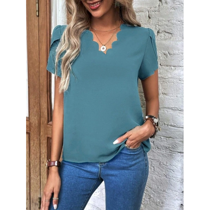 Kadın Kısa Kollu Lazer V Yakalı Ithal Krep Bluz