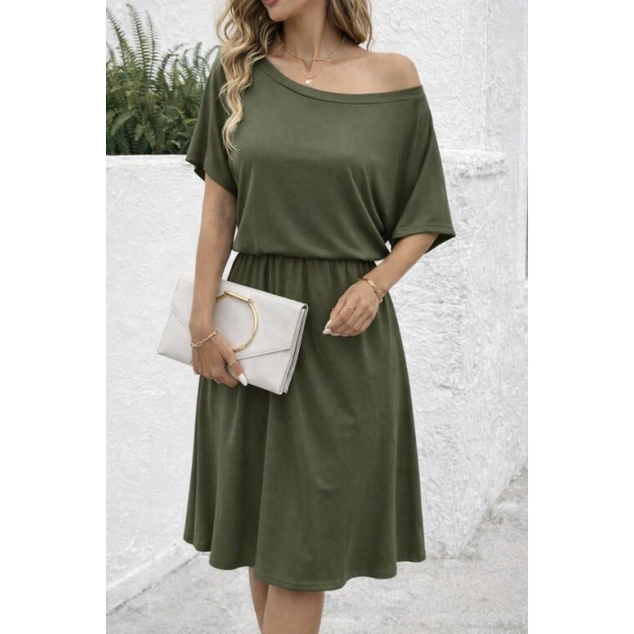 Kadın Kısa Kollu Omuzdan Açık Kiloş Midi Viskon Elbise