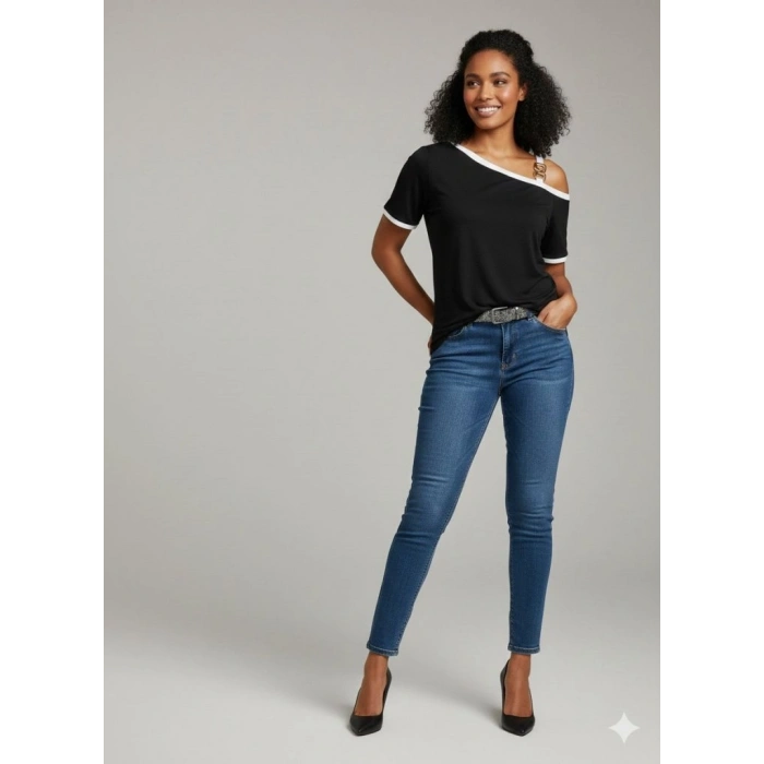 Kadın Kısa Kollu Tek Omuzu Açık Askı Toka Detaylı Viskon Bluz