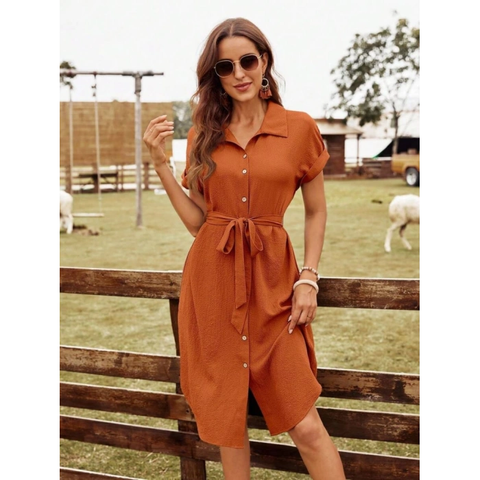 Kadın Kısa Kollu Yakalı önden Düğmeli Beli Kuşaklı Bürümcük Elbise