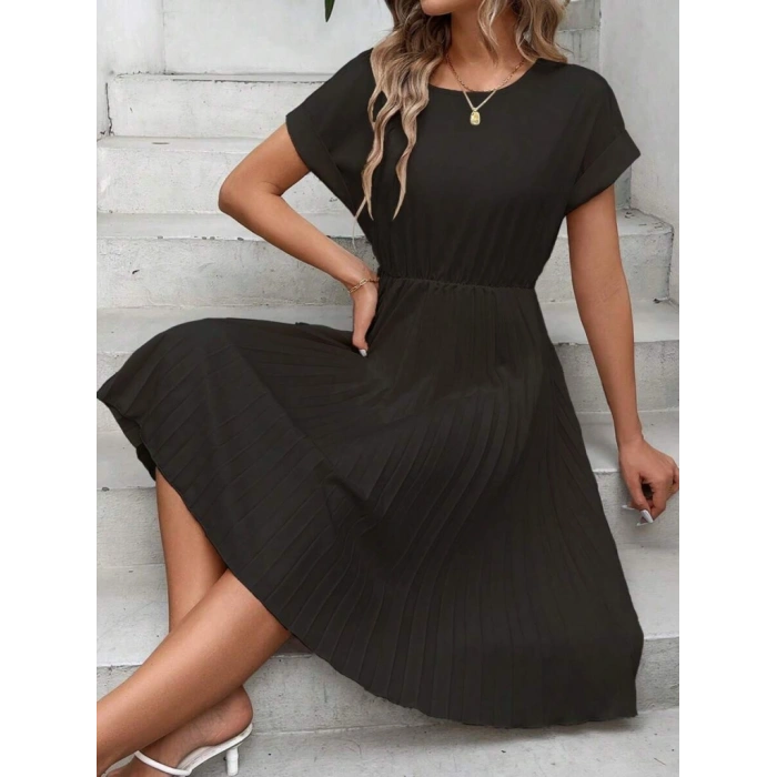 Kadın Kısa Kollu Yakası Açık Belden Lastikli Pileli Kısa Ithal Krep Elbise