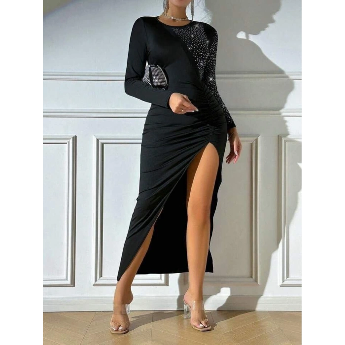 Kadın Krep Dalgıç Kumaş Taş Aksesuarlı Yırtmaç Detaylı Uzun Kollu Elbise