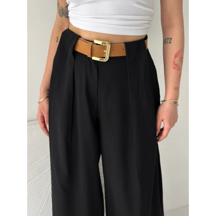 Kadın Pileli Kemerli Pantolon