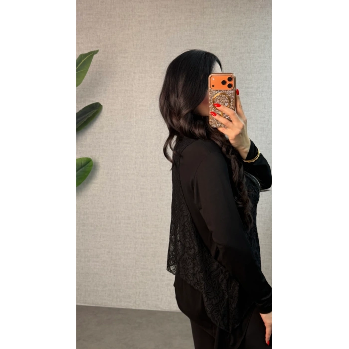 Kadın Uzun Kollu Asimetrik Kesim Bluz Ve Dantel Güpür Transparan Detay Fermuarlı Yelek Ikili Takım