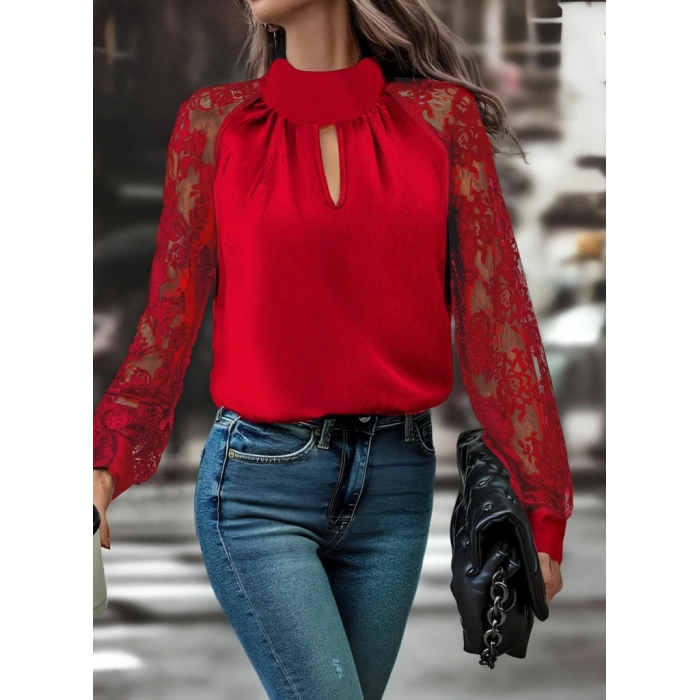 Kadın Uzun Kollu Göğüs Pencere Detay Yaka Boğazlı Kolları Tüllü Sandy Bluz