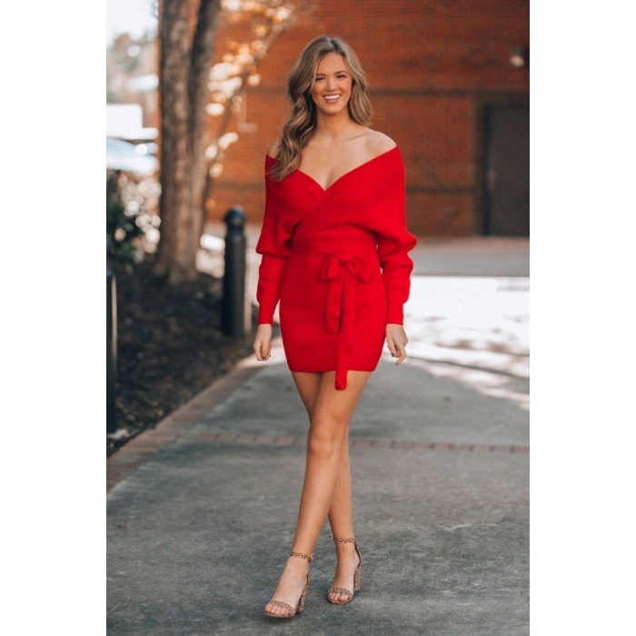 Kadın Uzun Kollu Kruvaze Yaka Bağcık Detay Akrilik Mini Boy Elbise