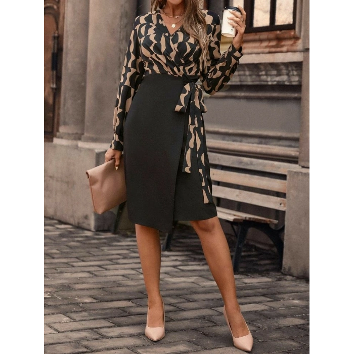 Kadın Uzun Kollu Kruvaze Yaka Dijital Baskılı Fiyonk Detay Atlas Kumaş Elbise