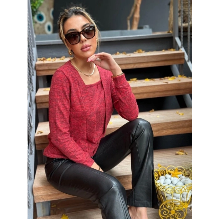 Kadın Uzun Kollu Kruvaze Yaka Kol Ve Etek Ucu Manşet Detay Yumoş Bluz