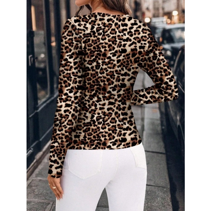 Kadın Uzun Kollu Kruvaze Yakalı Dantelli Kısa Viskon Bluz