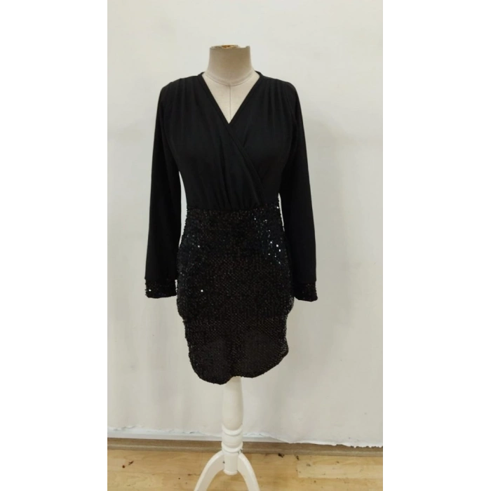 Kadın Uzun Kollu Kruvaze Yakalı üst Ithal Krep Alt Pulpayetli Mini Ithal Krep Elbise