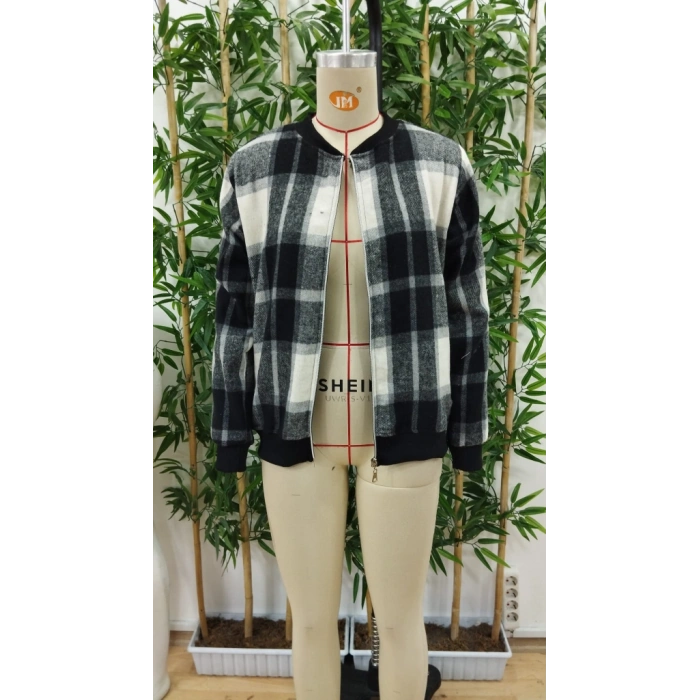 Kadın Uzun Kollu önden Fermuarlı Ekose Desenli Ceket