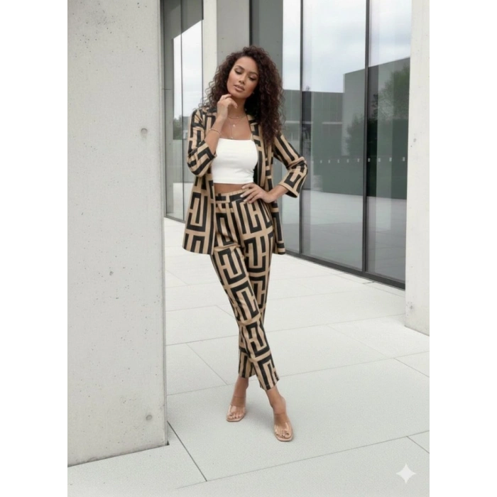 Kadın Uzun Kollu önü Açık Desenli Iki Iplik Ceket Ve Pantolon Ikili Takım