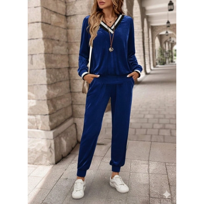 Kadın Uzun Kollu V Yaka Kadife Bluz Ve Pantolon Ikili Takım