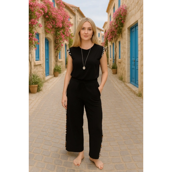 Kadın Yarasa Kol Dijital Baskı Detay Bluz Ve Yanı şerit Detay Kristal Kumaş Pantolon Ikili Takım