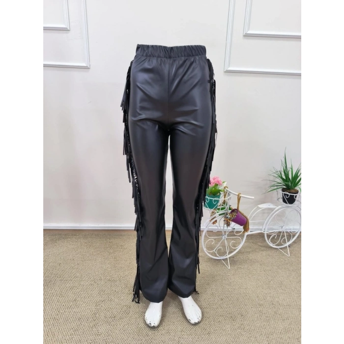 Kadın Yüksek Bel Yanlardan Püsküllü Deri Pantolon