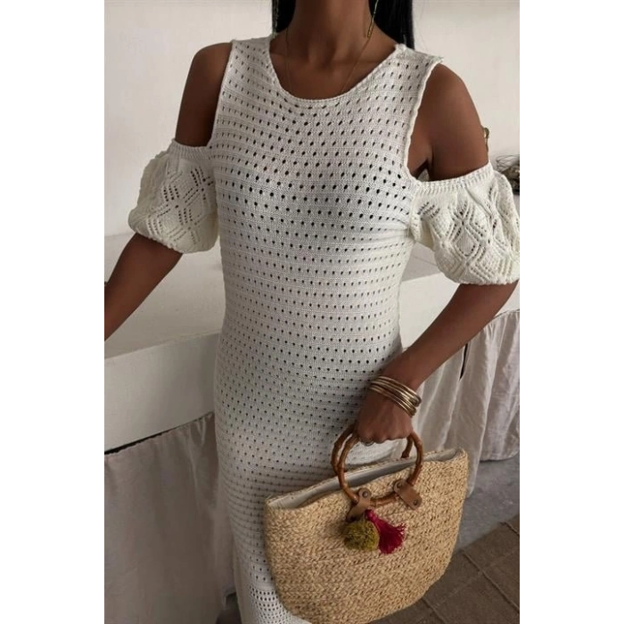 Omuz Detaylı Etek Ücü Püsküllü Triko Elbise 2862