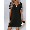 Kadın Kısa Kollu V çizgili Yakalı Kısa Viskon Elbise