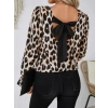 Kadın Uzun Kollu Arkadan Fiyonk Detaylı Leopar Desenli Süprem Bluz