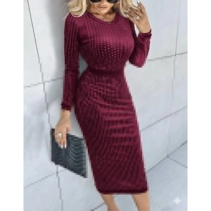 Kadın Uzun Kollu Bisiklet Yaka Taşlı Midi Kadife Elbise