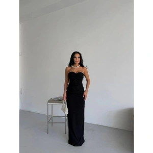 Straplez Simli Uzun Elbise