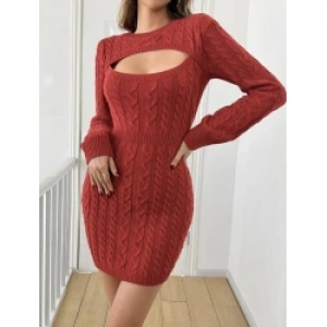 Kadın Uzun Kollu Yarı Balıkçı Yaka Pencere Göğüs Detay Mini Triko Elbise