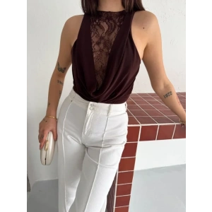 Dantel Detaylı Derin Dekolte Body Şık Kolsuz Yazlık Bodysuit - Kahvrenegi