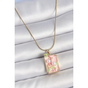 Erb 316L Çelik Gold Renk Zincir Pembe Mineli İncli Çiçek İşlemeli Portre Model Kadın Kolye