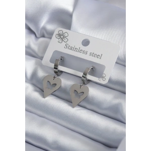Erb 316L Çelik Gümüş Renk Kalp Model Kelebek İşleme Kadın Küpe